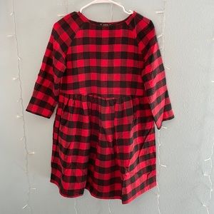 Black and red plaid long sleeve tee dress